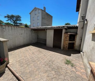 F2 de 40m2 avec TERRASSE et JARDIN à louer Villars - Photo 4