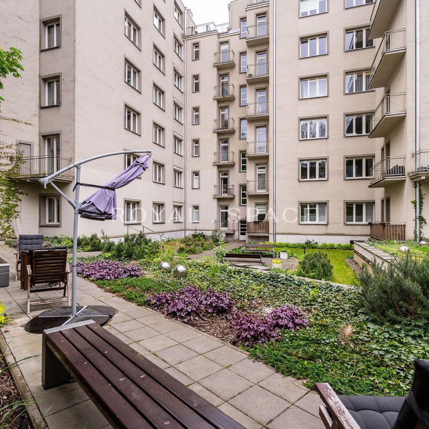 Apartament z garderobą w kamienicy przy Plantach! - Photo 1