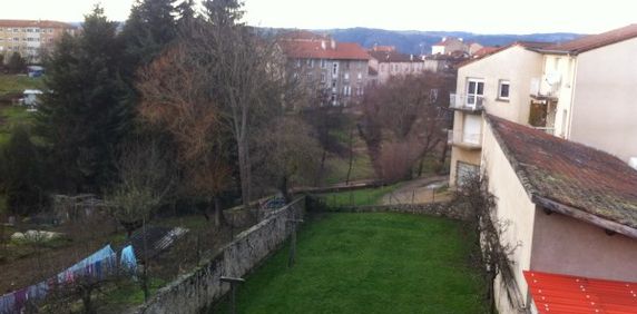 Location Appartement 4 pièces 62m² MONISTROL SUR LOIRE 43120 - Photo 2