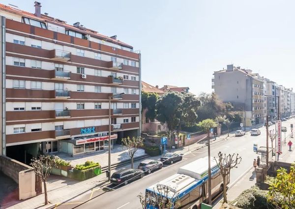 Rua Moreira de Sá, Porto, Porto District 4100-352