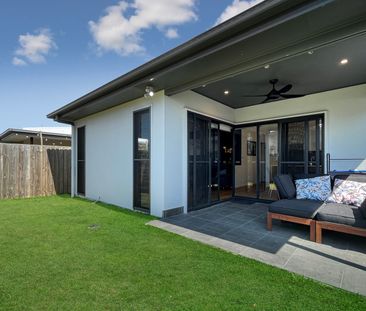 10 Zephyr Street, 4553, Palmview Qld - Photo 6