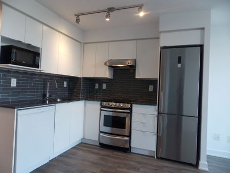 For Lease - 160 Flemington Road Unit# 808, Toronto, Ontario - Photo 4