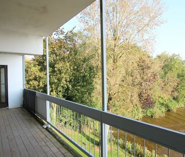 Charmante 4-Zimmer-Obergeschosswohnung mit Loggia und Blick auf das Zwischenahner Meer - Photo 2