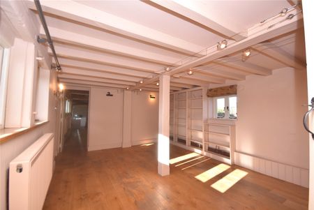 Kempley Road, Dymock, Gloucestershire, GL18 2BA - Photo 4