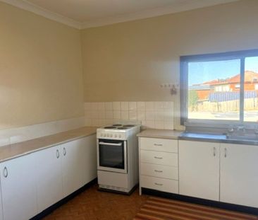 3-Bedroom Family Home for Rent – Mount Pritchard - Photo 5