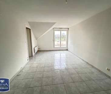 Location Appartement 4 pièces 76m² LE CATEAU CAMBRESIS 59360 - Photo 5