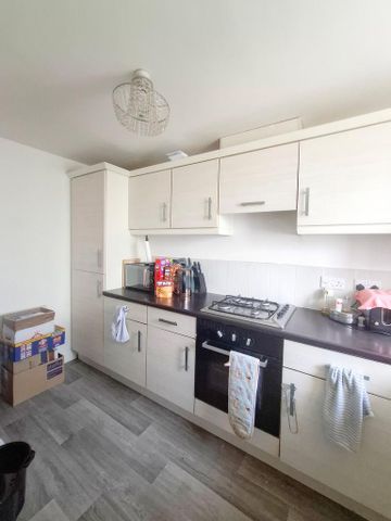 2 bedroom semi-detached house to rent - Photo 4