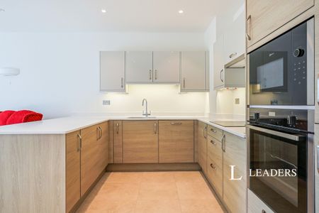 2 bedroom apartment to rent Mount Road, Lower Parkstone, BH14 - Photo 4