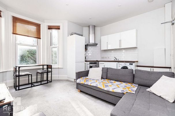 1 bedroom apartment to rent - Photo 1