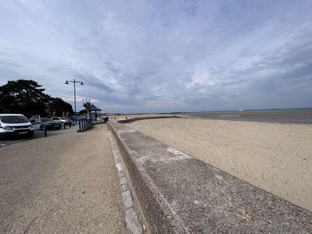 4 bedroom terraced house to rent - Photo 4