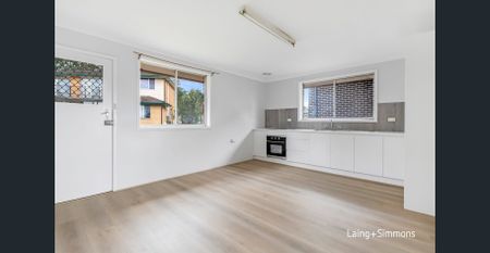 RECENTLY RENOVATED & MOVE-IN READY! - Photo 5