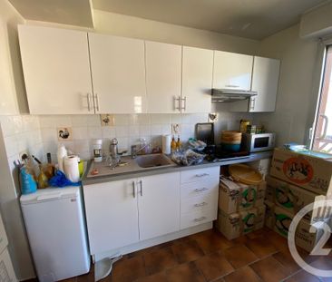 Location Appartement 2 pièces 52m² NICE 06300 - Photo 3