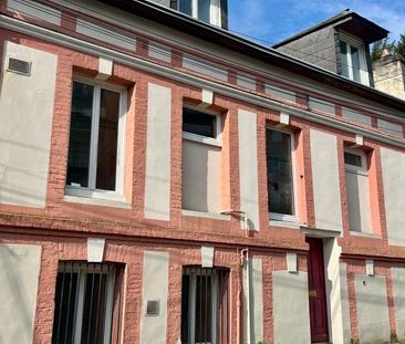 Location Appartement 4 pièces 121m² ROUEN 76000 - Photo 6