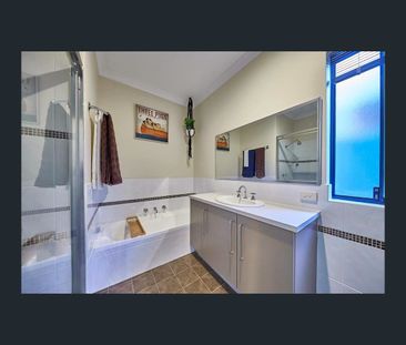 34B Basinghall Street, East Victoria Park, WA 6101 - Photo 3
