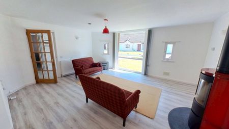 1 bedroom semi-detached bungalow to rent - Photo 2