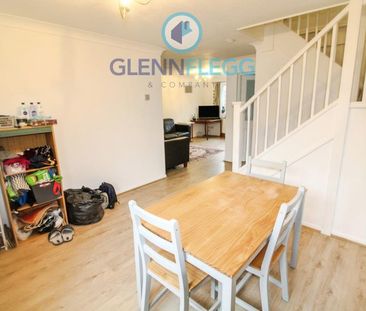 4 bedroom terraced house to rent - Photo 3