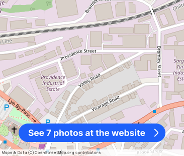 Valley Road, Stourbridge - Photo 1