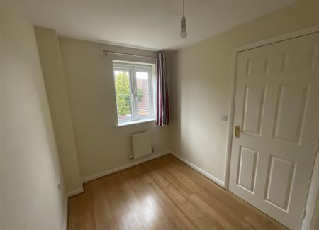 Somerset Place, Rugby - Photo 2