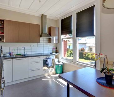 Modern Furnished Studio Room - Photo 4