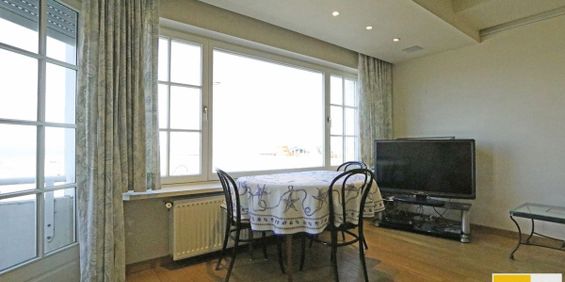 Appartement te huur in Het Zoute voor € 2.000 met 2 slaapkamers - Photo 3