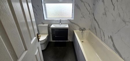 20 Vionville Rise, Dundonald, Belfast, BT5 7SF - Photo 5