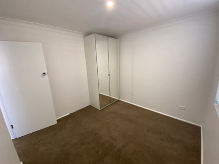 Recently Renovated Unit in Nowra - Photo 2