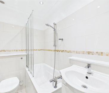 2 bedroom House in Fotherby Court, Berkshire - Photo 4