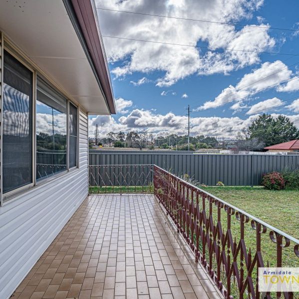 RENOVATED HOME WITH SPACIOUS LIVING - Photo 1