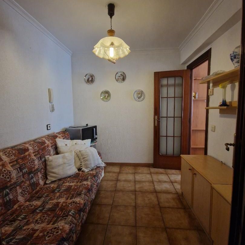 Piso de alquiler en Carrer General Prim, 1, Campoamor - Photo 1