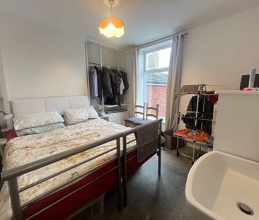 Crown Road, Great Yarmouth - Photo 5