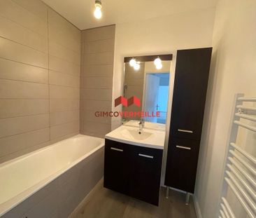 Location Appartement 2 pièces 46m² - Photo 2