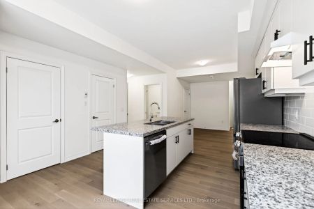 3217 Sixth Line #Unit 2 - Photo 2