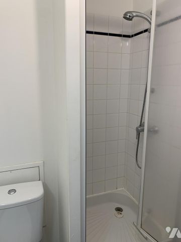 STUDIO - QUARTIER FACULTES PETIT-PORT - SURFACE 21,82 M² - Photo 4