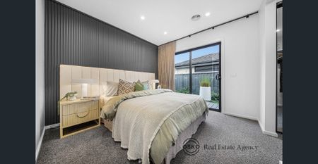 Stunning 4-Bedroom Ex-Display Home in Katalia Estate. - Photo 5
