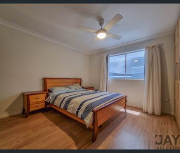 2/14 GRAY STREET, THE GAP - Photo 3