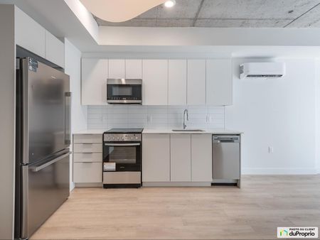 312-70e, Avenue, Chomedey à louer - Photo 2