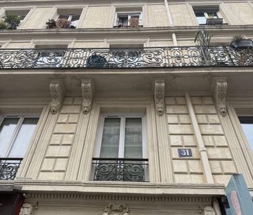 Location Appartement 1 pièce Meublé 11m² PARIS 9ème - Photo 1
