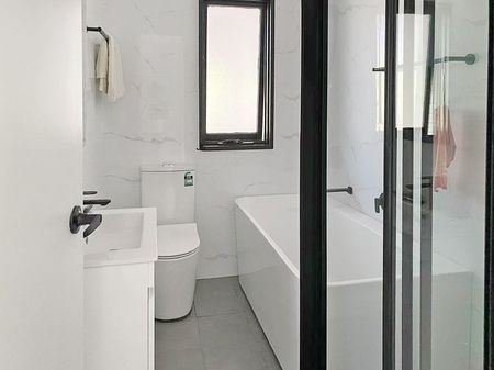 BEAUTIFULLY RENOVATED 4 BEDROOM HOME - Photo 3