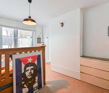 3 bedroom terraced house to rent - Photo 3