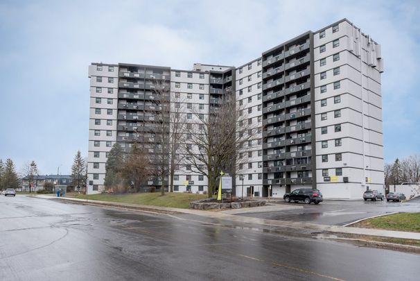 Royalton Place - Photo 1