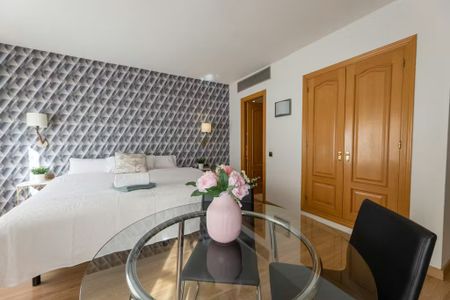 Calle de Leganitos, Madrid, Community of Madrid 28013 - Foto 3