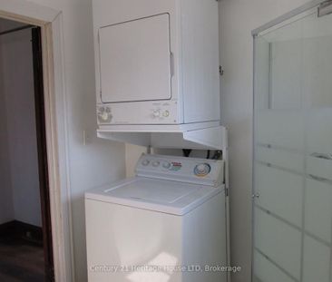 For Lease - 364 Glendale Avenue, St. Catharines, Ontario - Photo 1