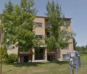 Grand 51/2 Delson , libre premier juillet - Photo 1