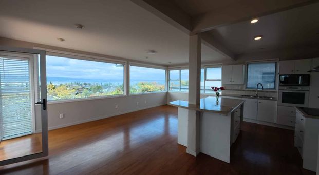 Big is Best - Large Family - Borders - Flatmates - Photo 1