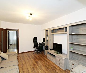 Ap. cu 2 camere | Spitalul Judetean | bloc Asirom - Comision 0% - Photo 6