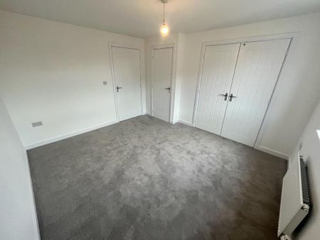 2 bedroom terraced house to rent - Photo 2