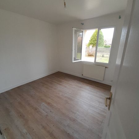 Location maison 4 pièces, 84.00m², Souesmes - Photo 2