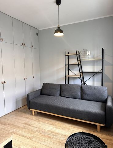 Wierzbięcice, kawalerka, rewitalizowana kamienica 24 m² - Zdjęcie 3