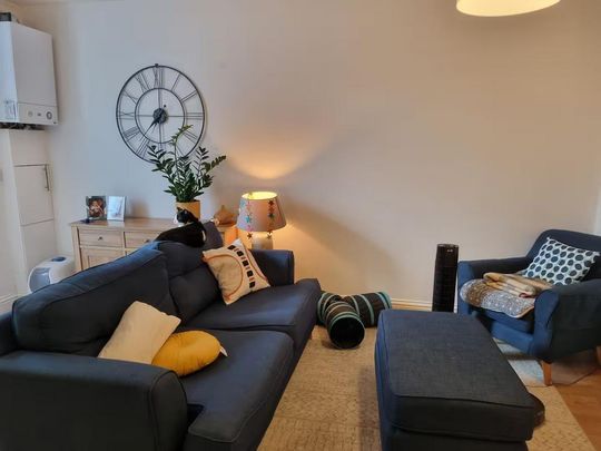 2 bedroom apartment to rent - Photo 1