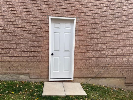 For Lease - 37 Palomino Drive Unit# Bsmt, Richmond Hill, Ontario - Photo 1